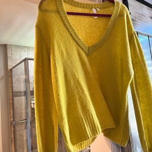 V neck long sleeve sweater size small mustard yellow
